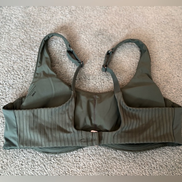 Athleta Bikini Top 38 B/C - Picture 5 of 5